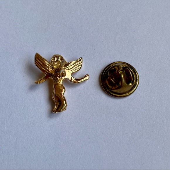 Gold Cherub Angel Lapel Pin Brooch - Picture 4 of 6